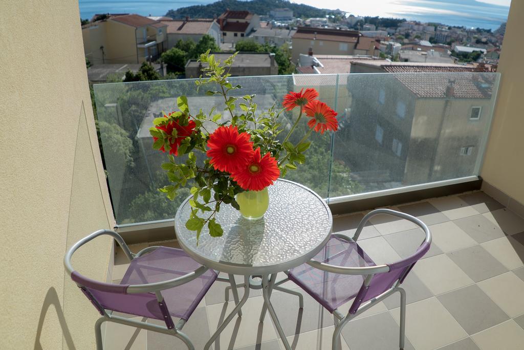 Apartmani Ruzica Макарска Екстериор снимка