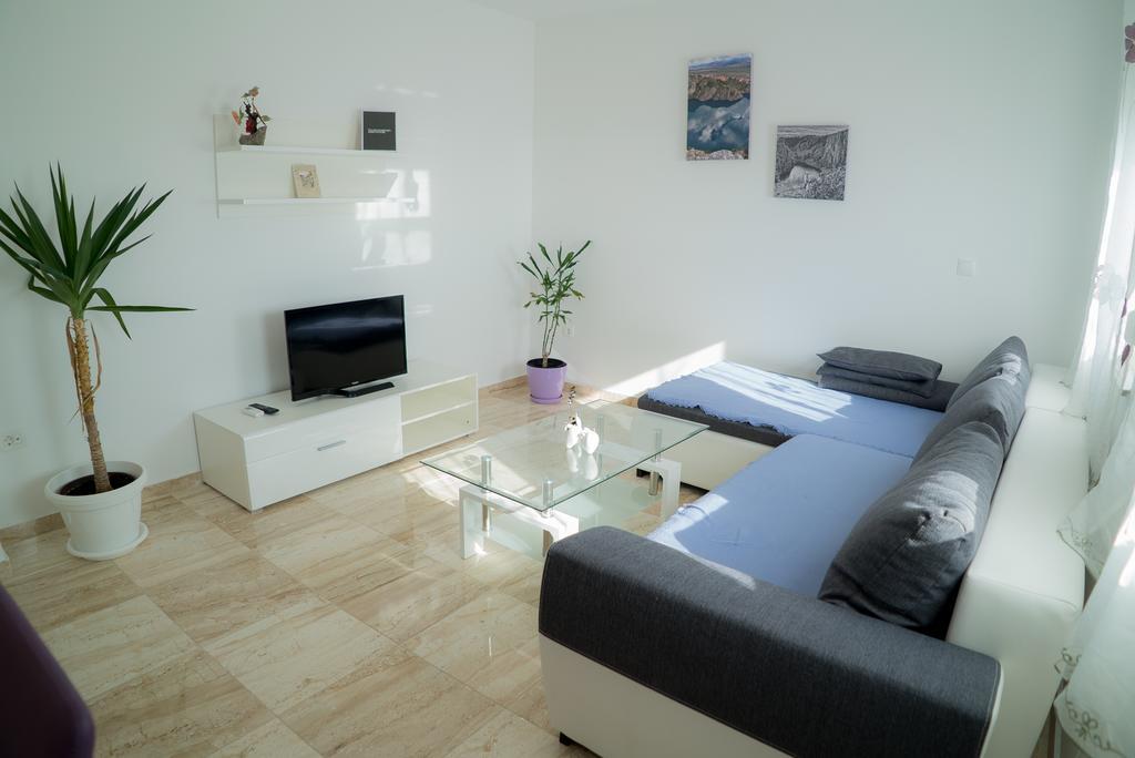 Apartmani Ruzica Макарска Екстериор снимка