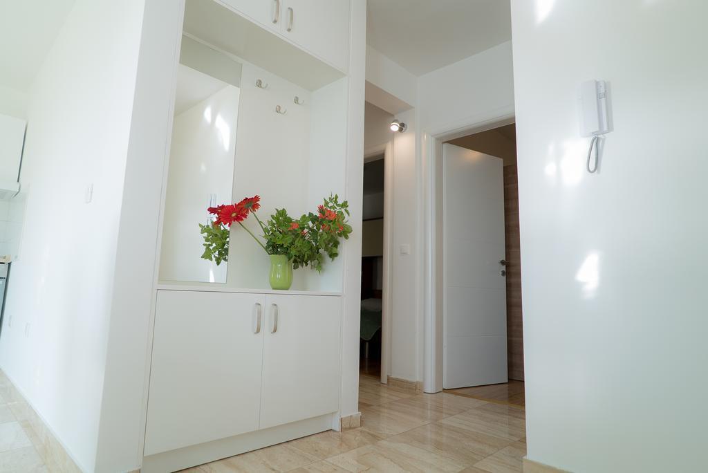 Apartmani Ruzica Макарска Екстериор снимка