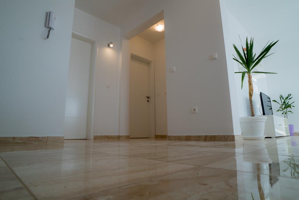 Apartmani Ruzica Макарска Екстериор снимка